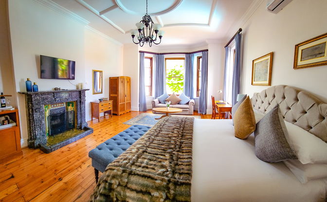 Family Rooms (2)
