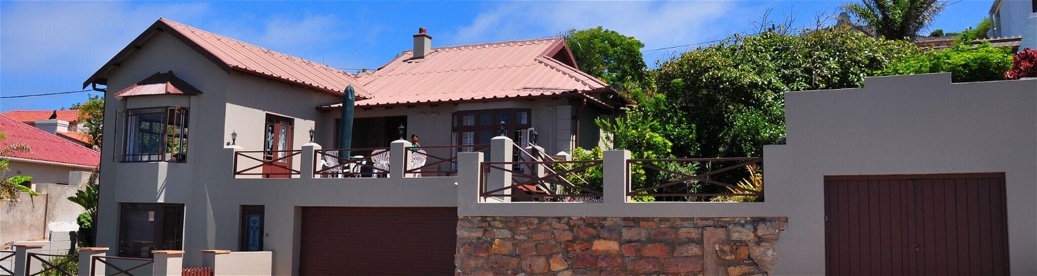 The north facing sea view deck is above the double garage.