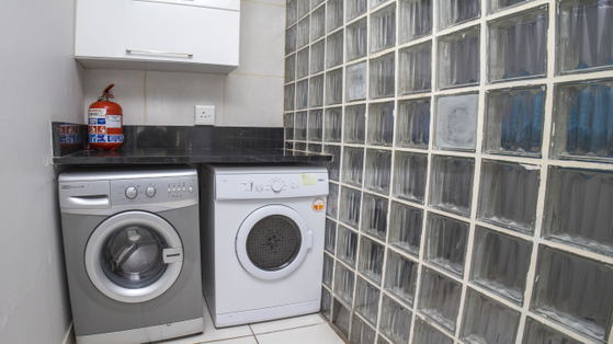 Washer & Dryer