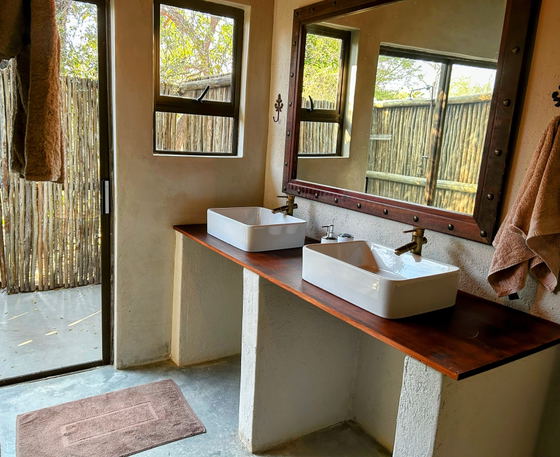 Bush Lodge 3 Bathroom Bush Lodge 3 Bathroom