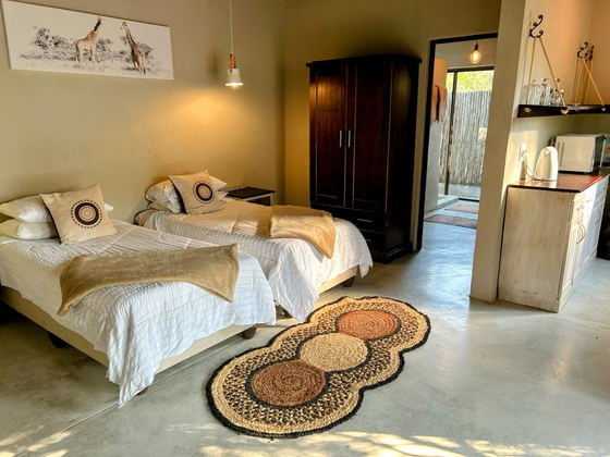 Bush Lodge 3 Twin Beds Bush Lodge 3 Twin Beds