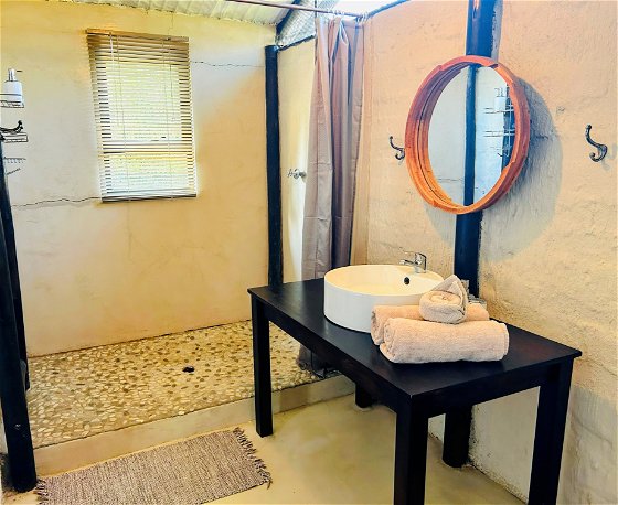 Tamboti Bush Lodge 4 Bathroom