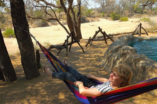 Relaxing, Umlani Bushcamp