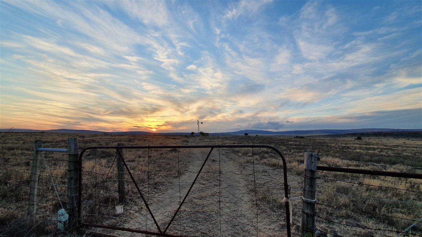 Spectacular skies in the Karoo, with A&A Adventures in South Africa