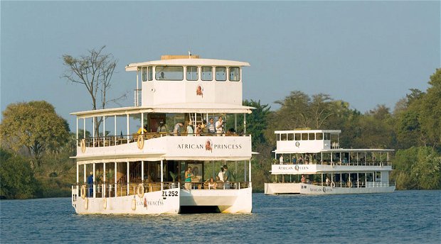 Sunset Boat cruise on the Zambezi river