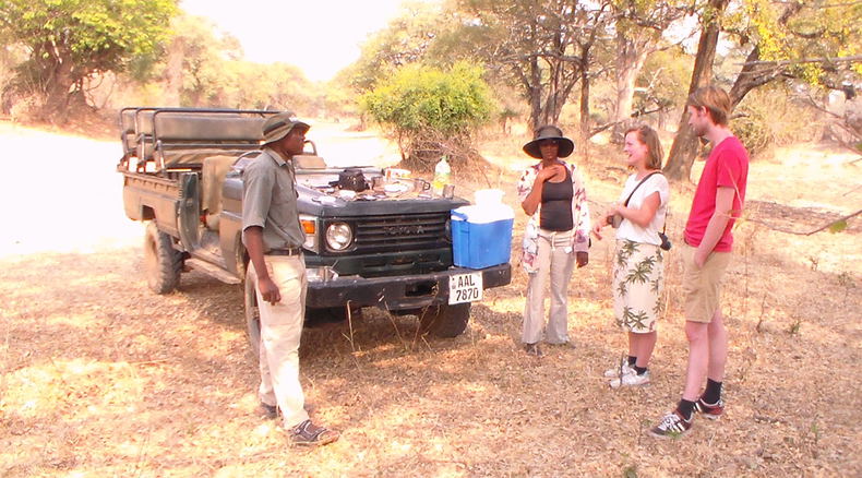 Game drive in the Mosi-Oa-Tunya National Park