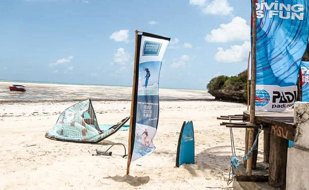 kite surfing instructor courses, kite surfing in zanzibar, learning to kite surf