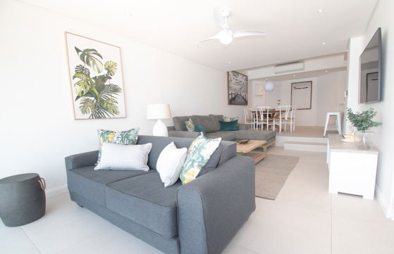 Living room / Dining area