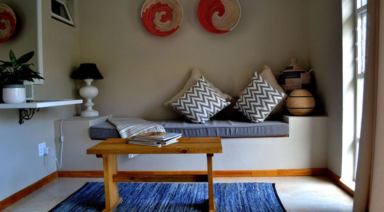 lounge suite 1