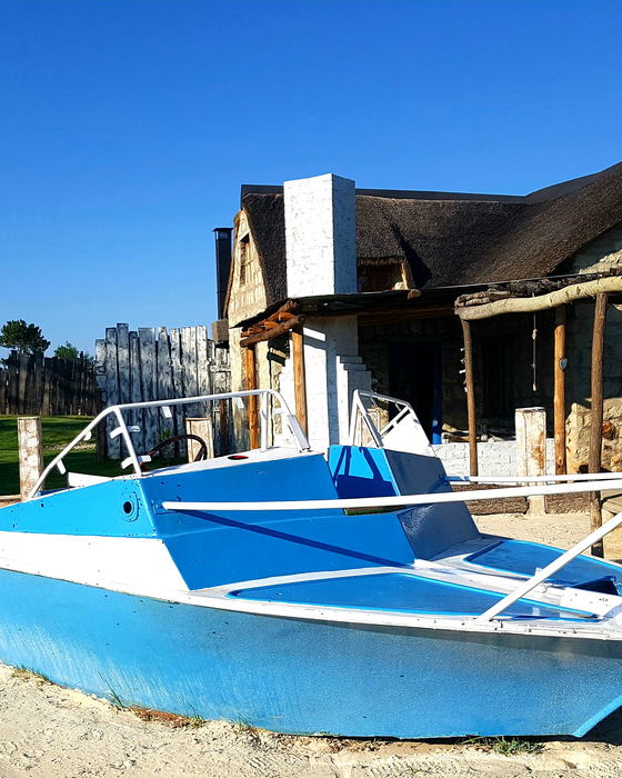 Strandloper Chalet (Self- catering 6 sleeper)