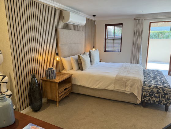 Standard Queen Suite 4