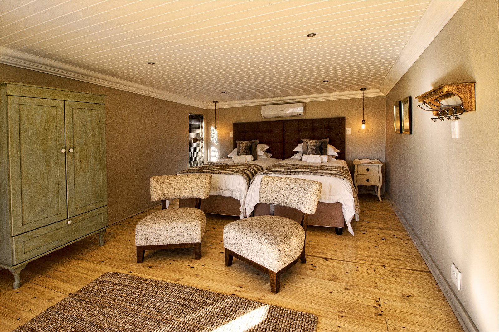 luxury accommodation on orange river