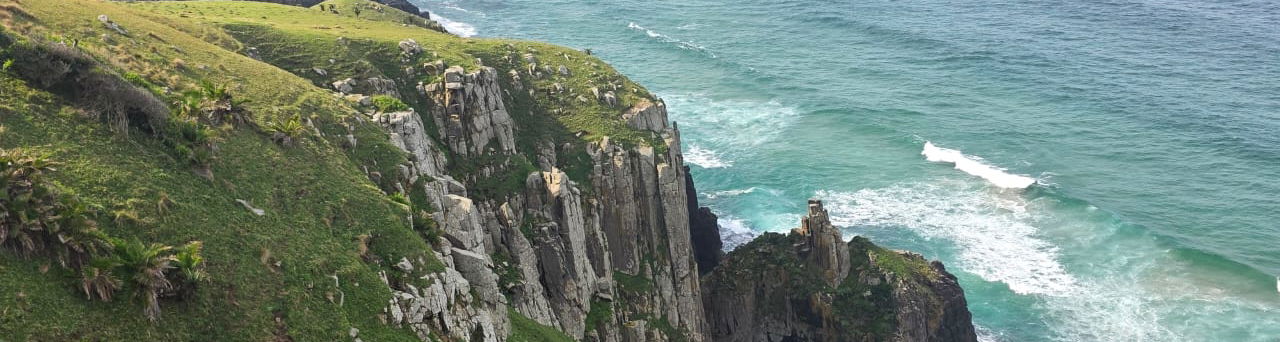 BABY HOLE IN THE WALL WILD COAST