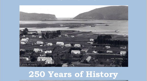 Knysna 250 years of history. Steve Collinson Knysna 250 years of history. Steve Collinson