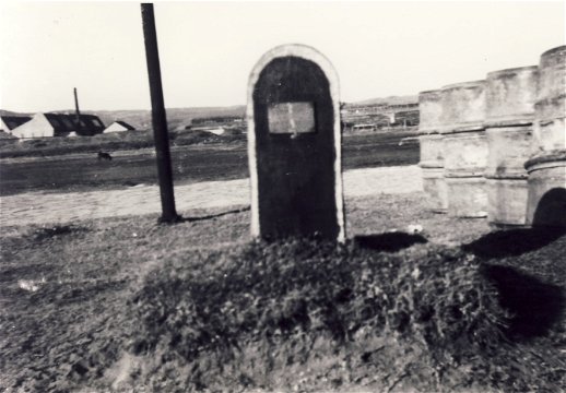 Grave of the ships mascot, Bondi, HMS Verbena, Thesen Island, Knysna Harbour
