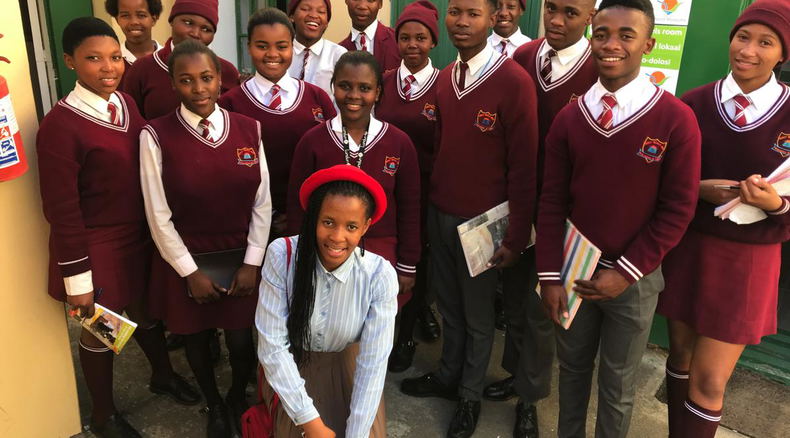 Tourist guide, Thandokazi Anita Best, Hashtag Tours, tours of Knysna, with pupils from Percy Madala High School Tourist guide, Thandokazi Anita Best, Hashtag Tours, tours of Knysna, with pupils from Percy Madala High School
