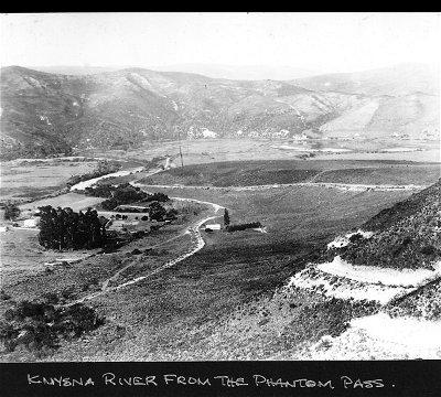 Knysna River with Phantom Pass in the foreground, and The Drift (The Krantz) in the middle ground. Image: Bassett-Le Lean Collection