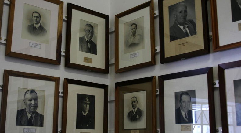 Portraits of past Mayors of Knysna in the Knysna Museum