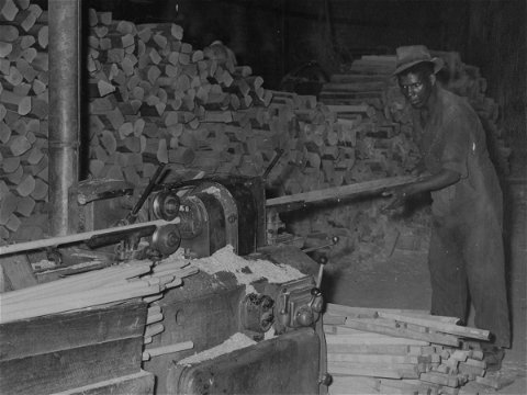 Turning handles, Knysna forest timber