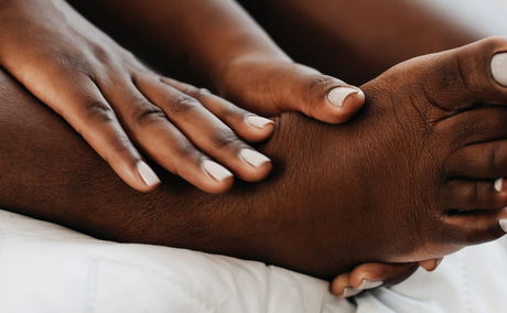 Reflexology, The River Spa, Explorers River Camp, Jinja, Uganda Reflexology, The River Spa, Explorers River Camp, Jinja, Uganda