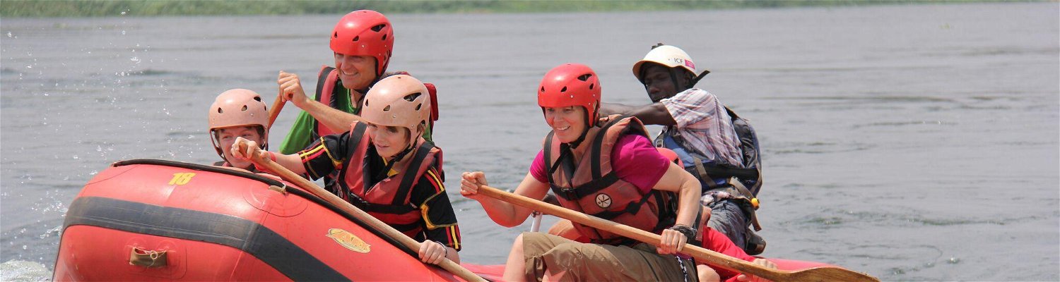 Family rafting on the Nile
