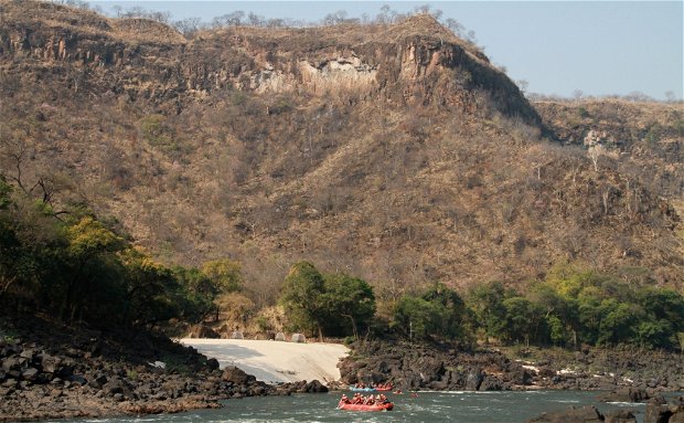 overnight rafting Zambezi 