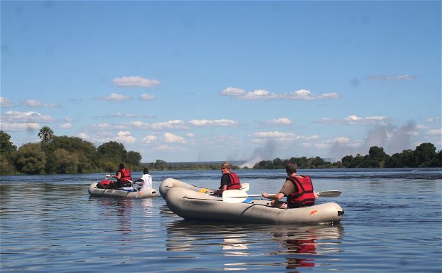 Canoe Zambezi 