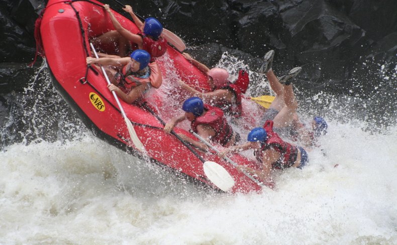 Bundu Zambezi White Water Rafting 