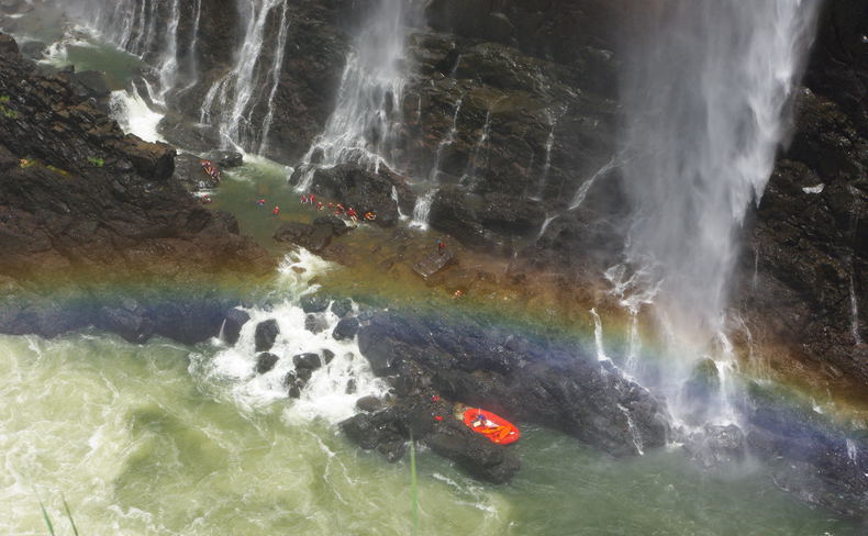 Swimming under the Victoria Falls Swimming under the Victoria Falls