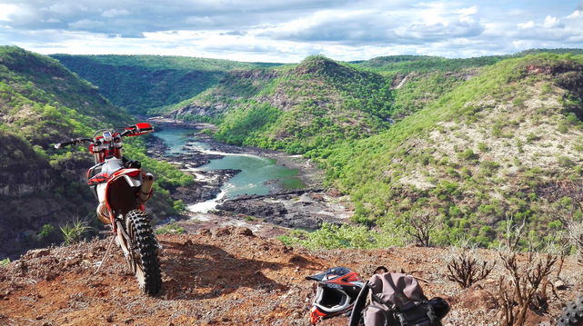 Enduro at the Batoka Gorge in Zambia, Africa
