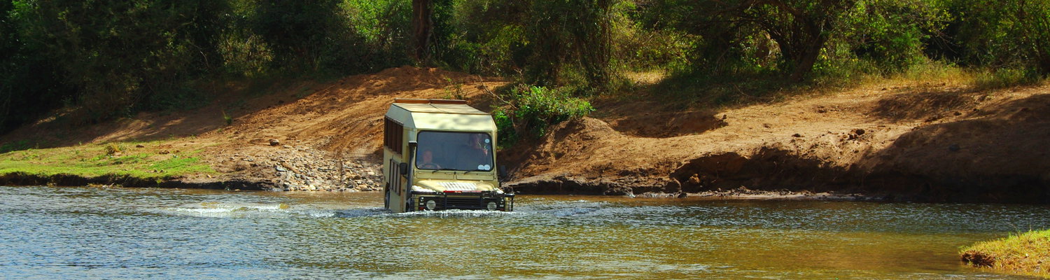 Safari vehicle Bundu 