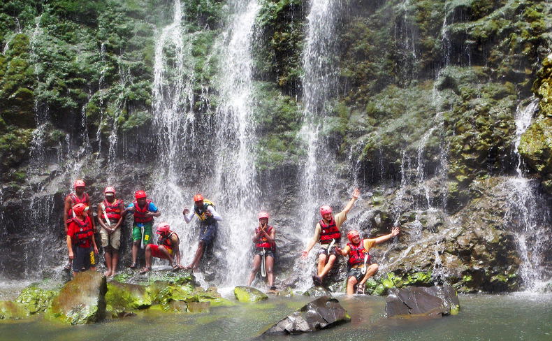 Swimming under the Victoria Falls White Water Rafting Bundu Adventures Zambia Swimming under the Victoria Falls White Water Rafting Bundu Adventures Zambia