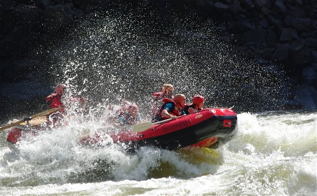 Bundu zambezi white water rafting 