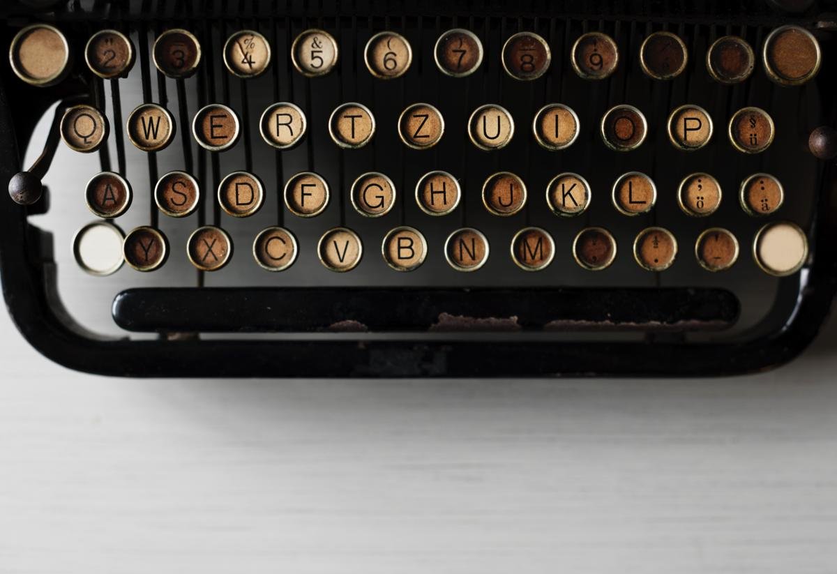 Martin Hatchuel, hand-crafted web text, copy writing, photography, short stories, pillow gifts, Markus Spiske