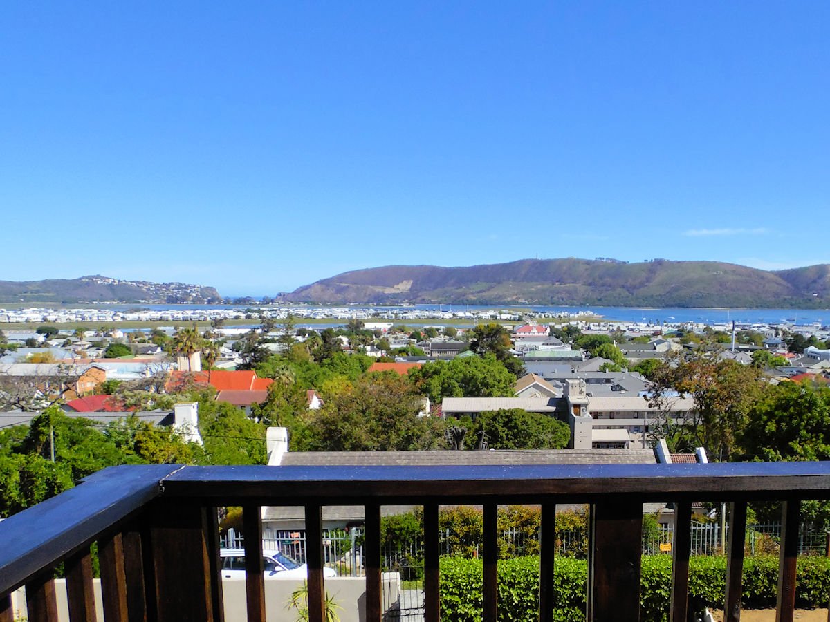 View of Knysna laggon and heads from flame lily