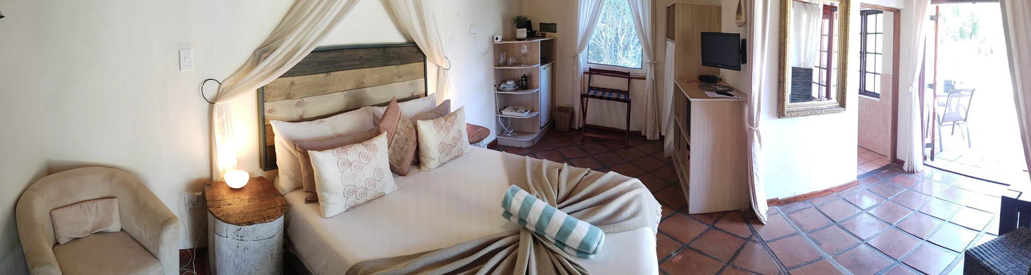Leopard Cottage, Accommodation, Queen Room