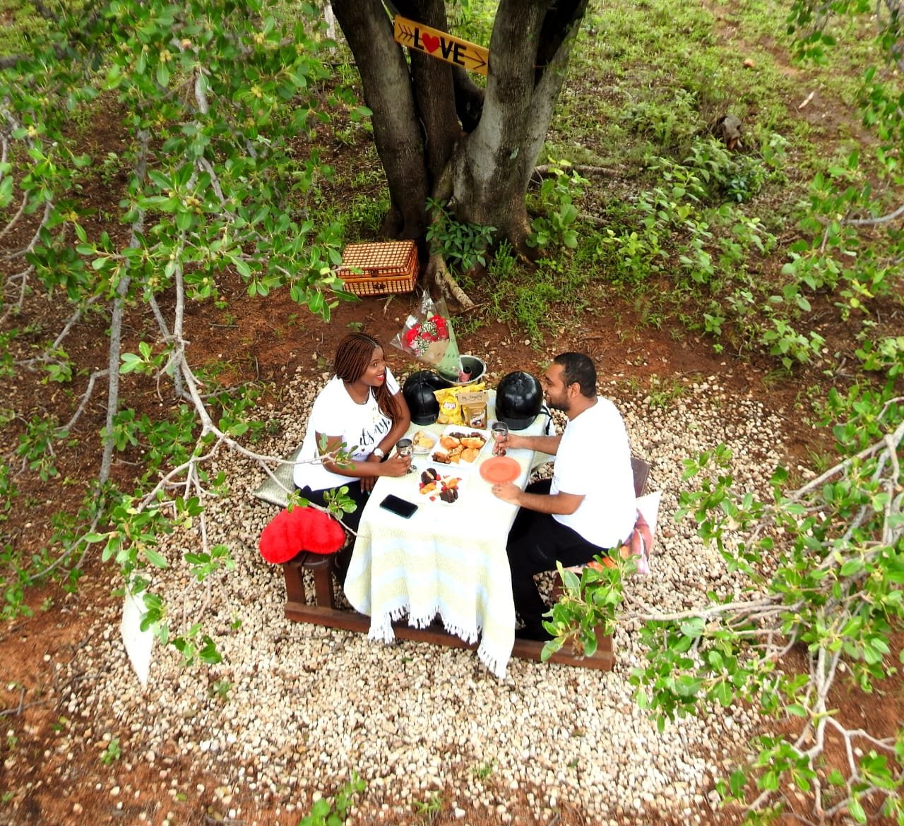 romantic date, romantic horseride, horse romantic date, couples activity, birthday couple, birthday ideas for couples gauteng, hartbeespoort romantic ideas, johannesburg date, pretoria date