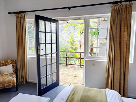 bedroom 1 onto front verandah