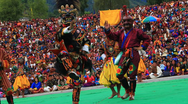 Bhutan Cultural Tour, Bhutan Tour Packages, Bhutan Holiday, Vacation in Bhutan, Festival in Bhutan