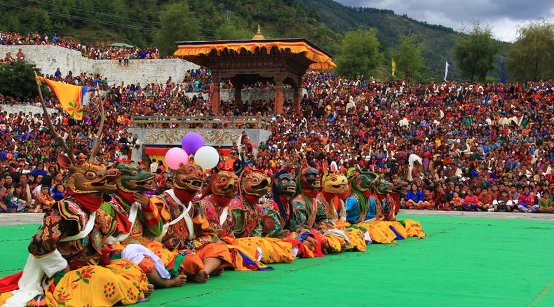 Photgraphy in Bhutan, Bhutan Festival, Festival in Bhutan, Mask Dancers, Mask Dance Photgraphy in Bhutan, Bhutan Festival, Festival in Bhutan, Mask Dancers, Mask Dance
