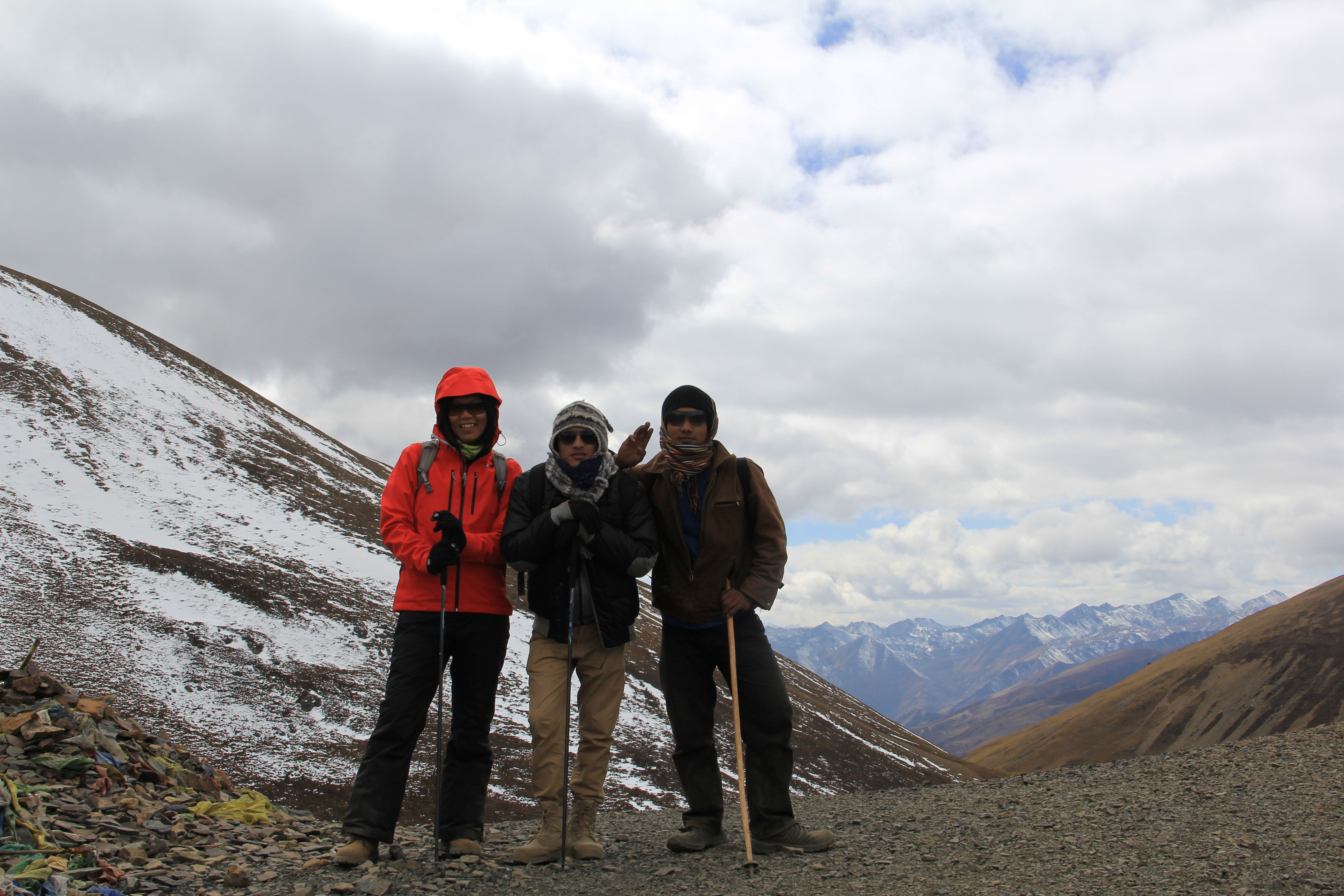 Bhutan Tour Guide, Bhutan Swallowtail Team 