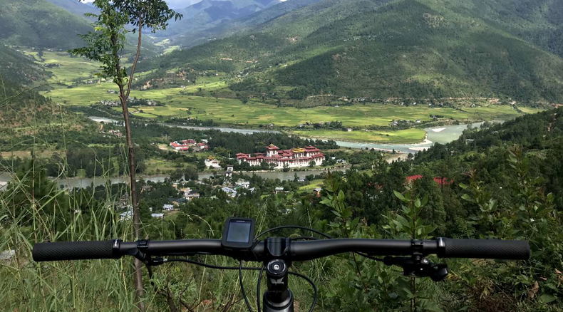 Off road Mountain Biking in Bhutan, Biking Adventure in Bhutan