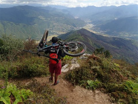 Mountain Biking in Bhutan, Sports Adventure in Bhutan