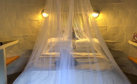 Eco Rondavel - Private Room