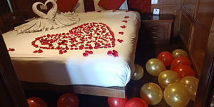 Honeymoon and Anniversary special package 