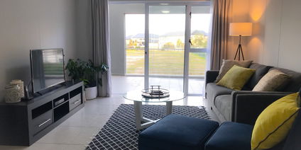 2 Bedroom Yellow Wood Ashton Park