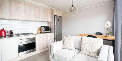 1 Bedroom Waters Edge Luxury Apartment