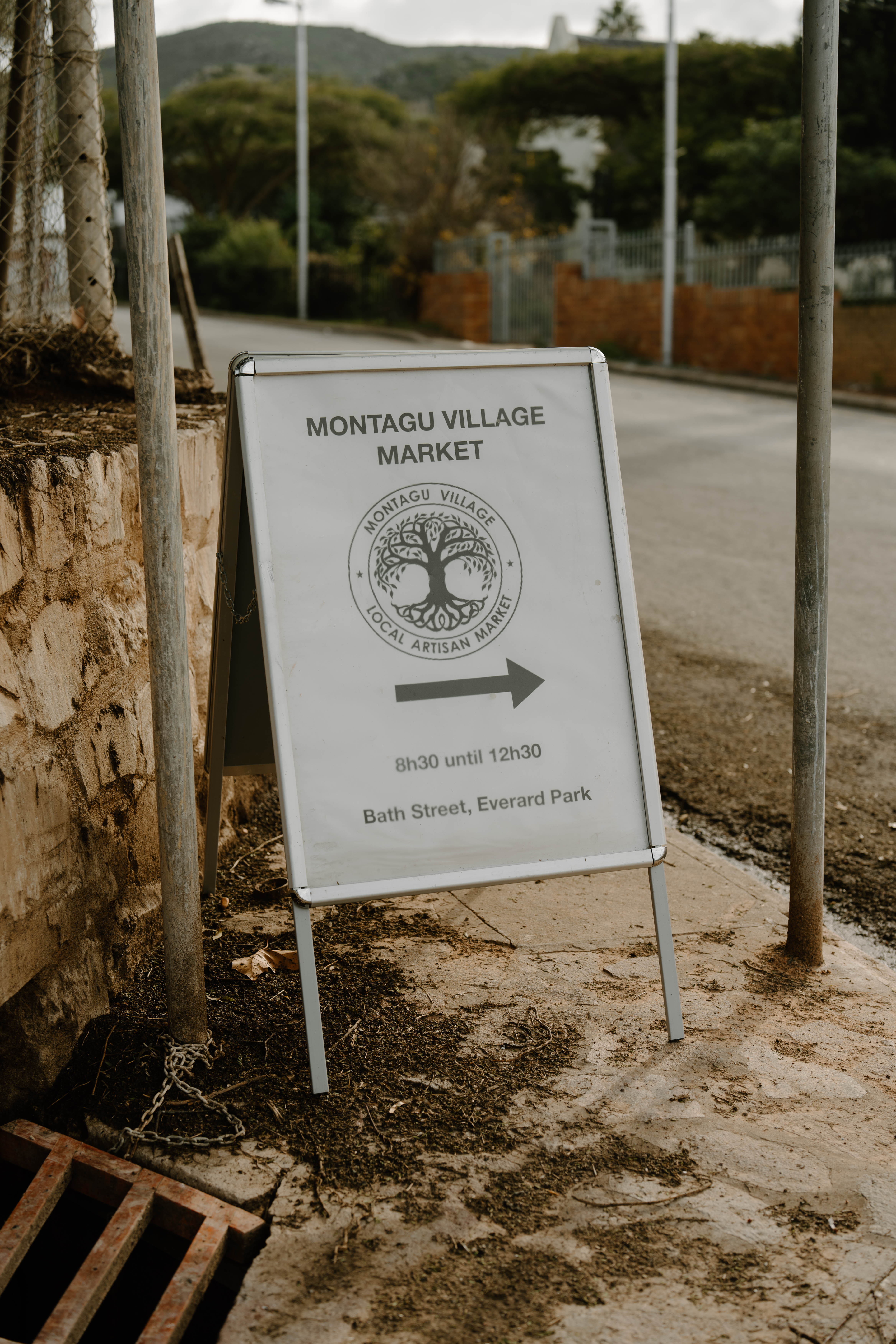 Village Market, Montagu