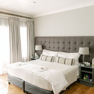 Luxury Pool Suite 3 | Private Pool & Luxury Guesthouse Montagu