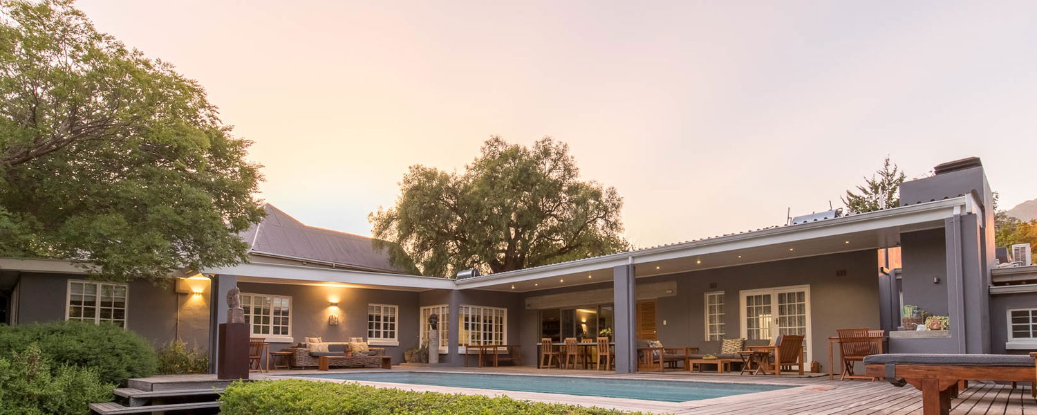 Location In Abundance Luxury Guest House 